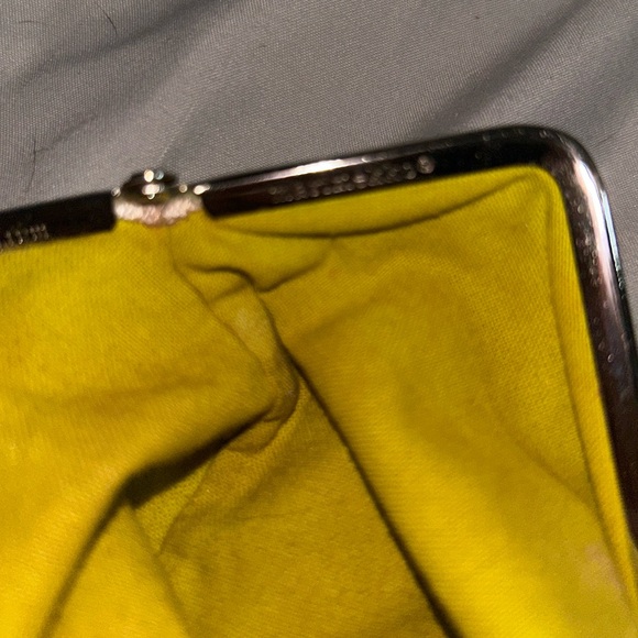 Marimekko Floral Green Kiss Lock Clutch/Pouch - Picture 8 of 9